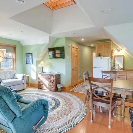 Peaceful Surry Studio With Shared Gazebo And Fire Pit!